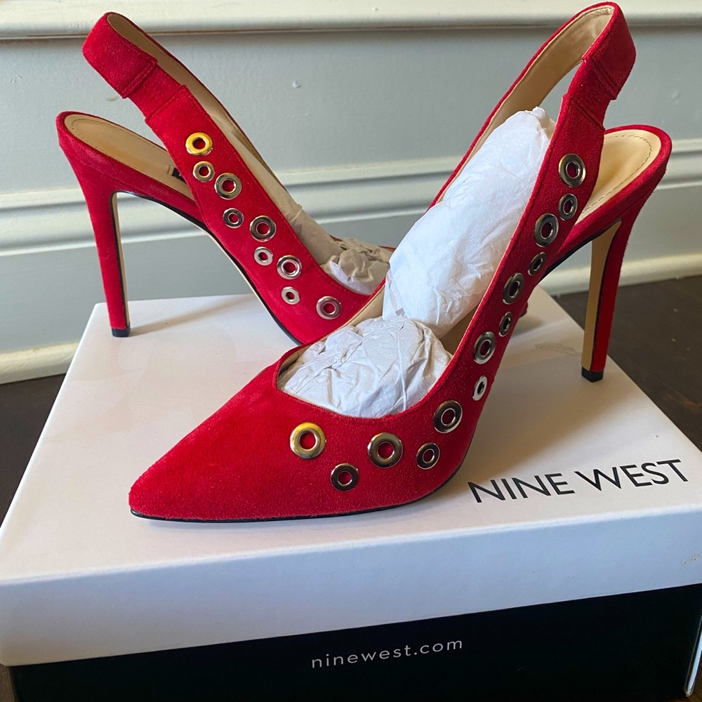 Nine West Slingback pumps (NEW)